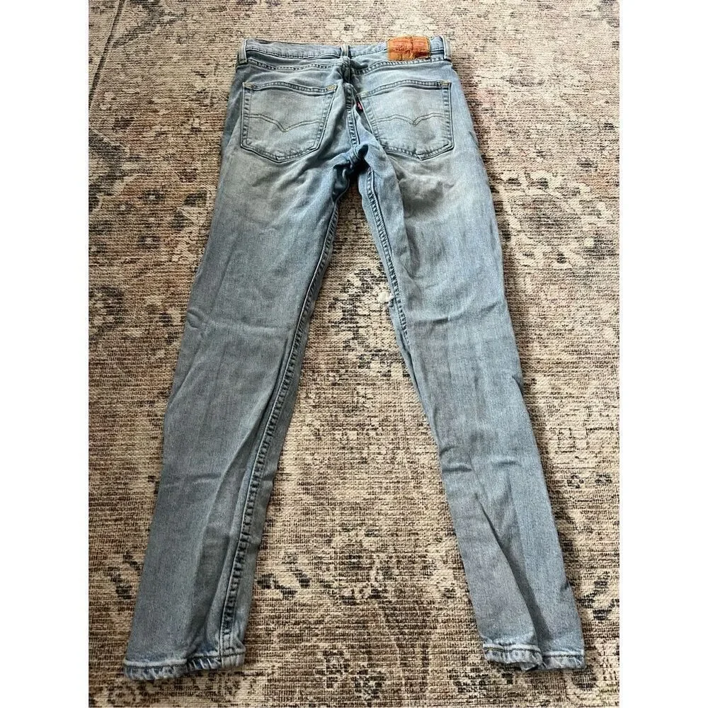 Levi’s Men’s Distressed Jeans